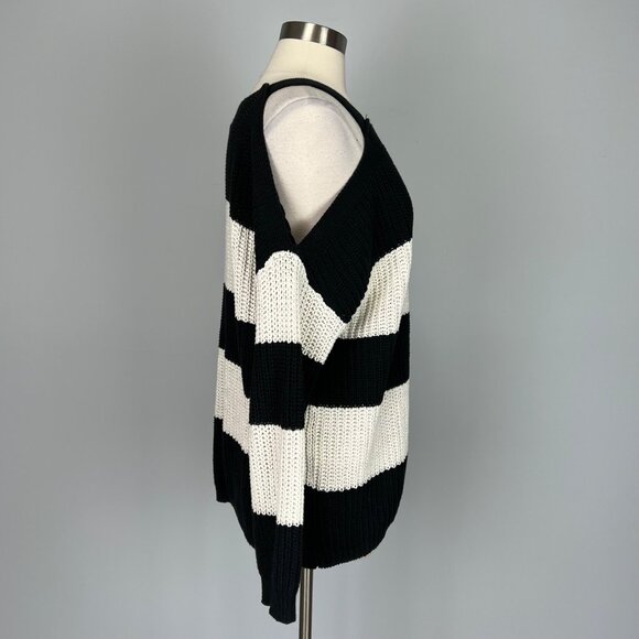 Anthropologie Moth Womens Cold Shoulder Sweater Blsck White Stripes size Medium - Picture 5 of 10